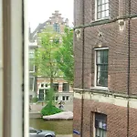 Penzion Loft Leidsegracht 4*