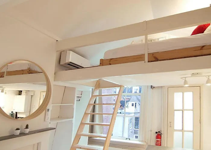 Loft Leidsegracht 4*